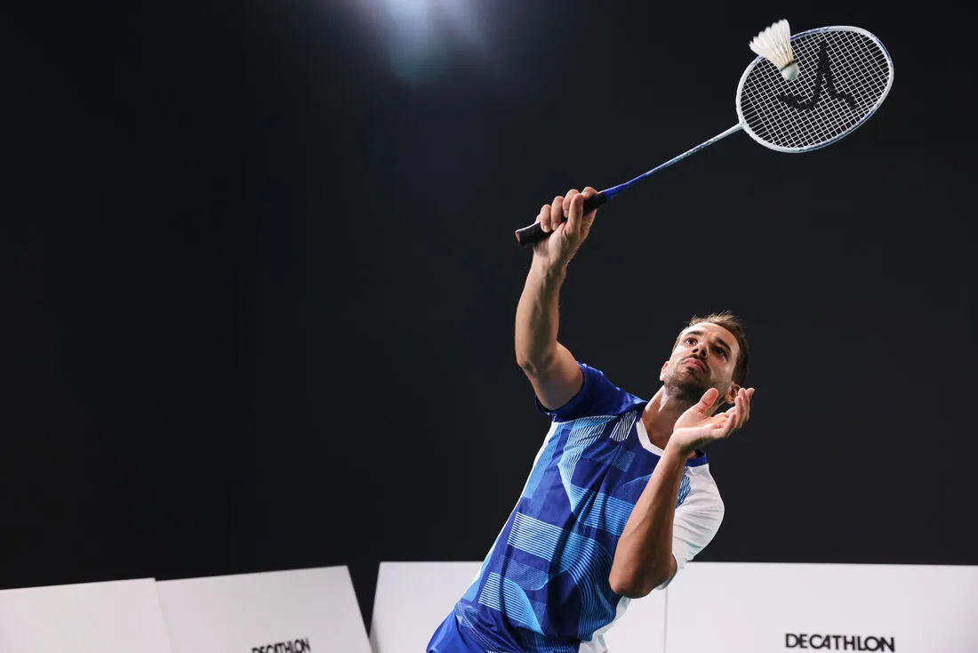 ADULT BADMINTON RACKET BR 560 LITE