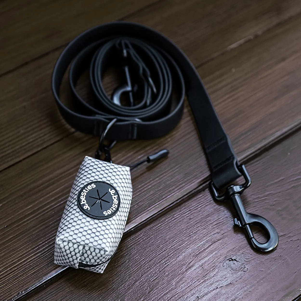 Black Leash Bag