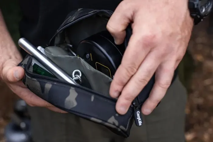 CARPLIFE Eclipse Camo Digi Scales & Carp Care Pouch