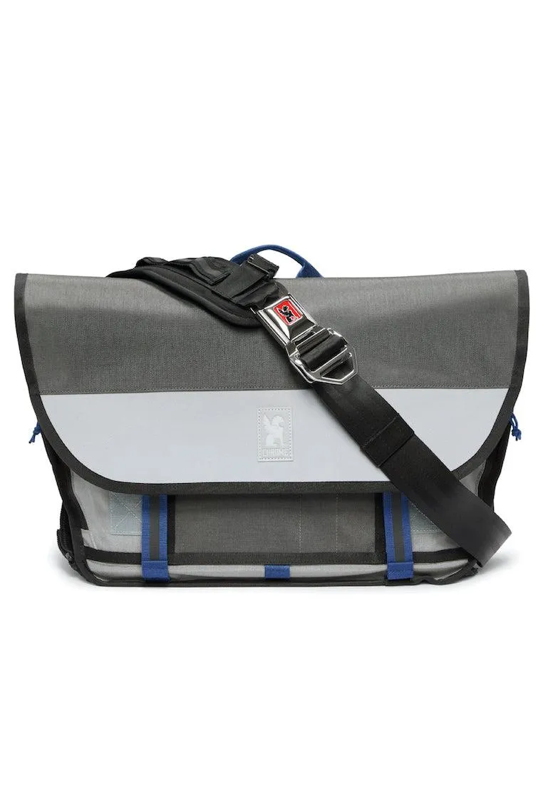 Chrome Industries Buran III Messenger Bag Fog