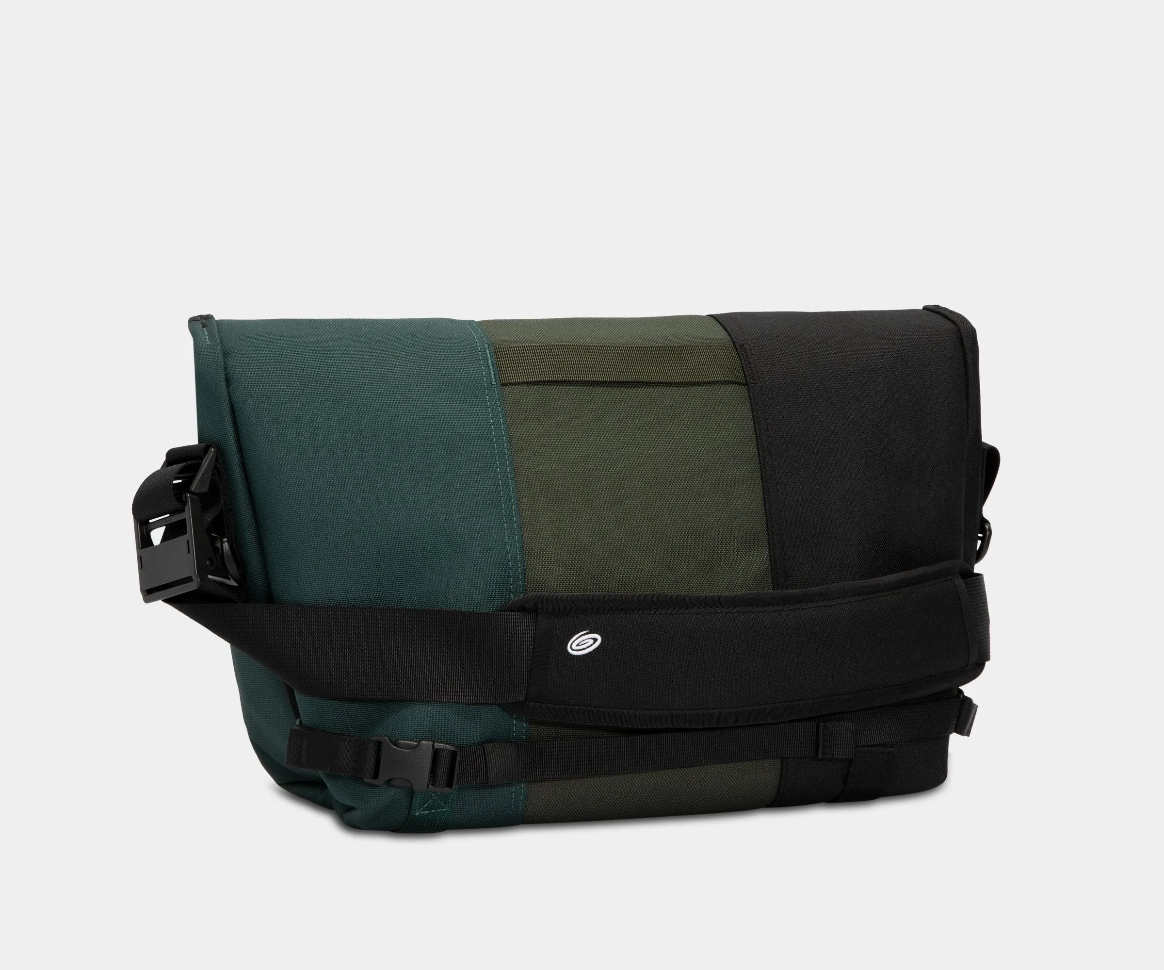 Classic Messenger Bag