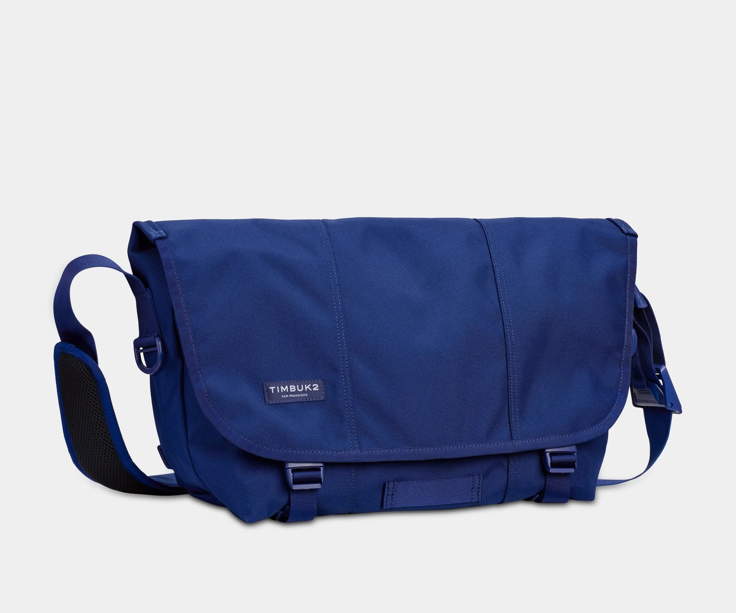 Classic Messenger Bag