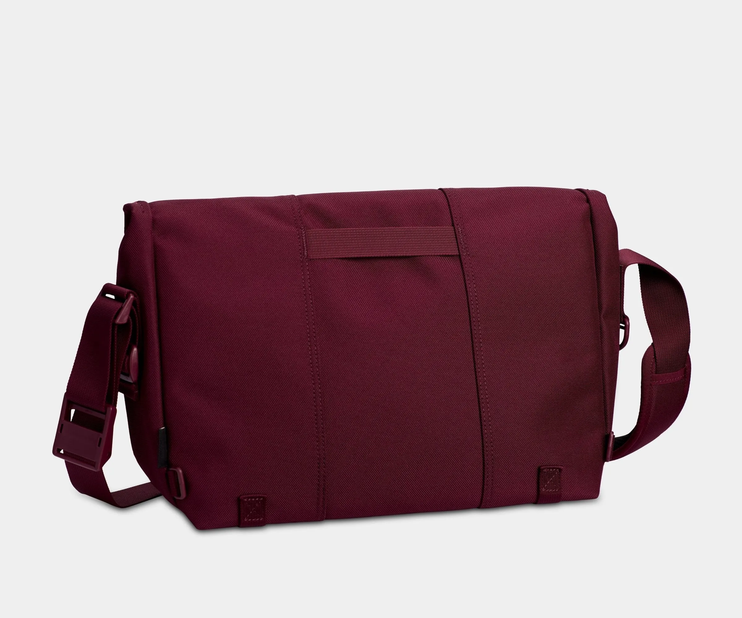 Classic Messenger Bag