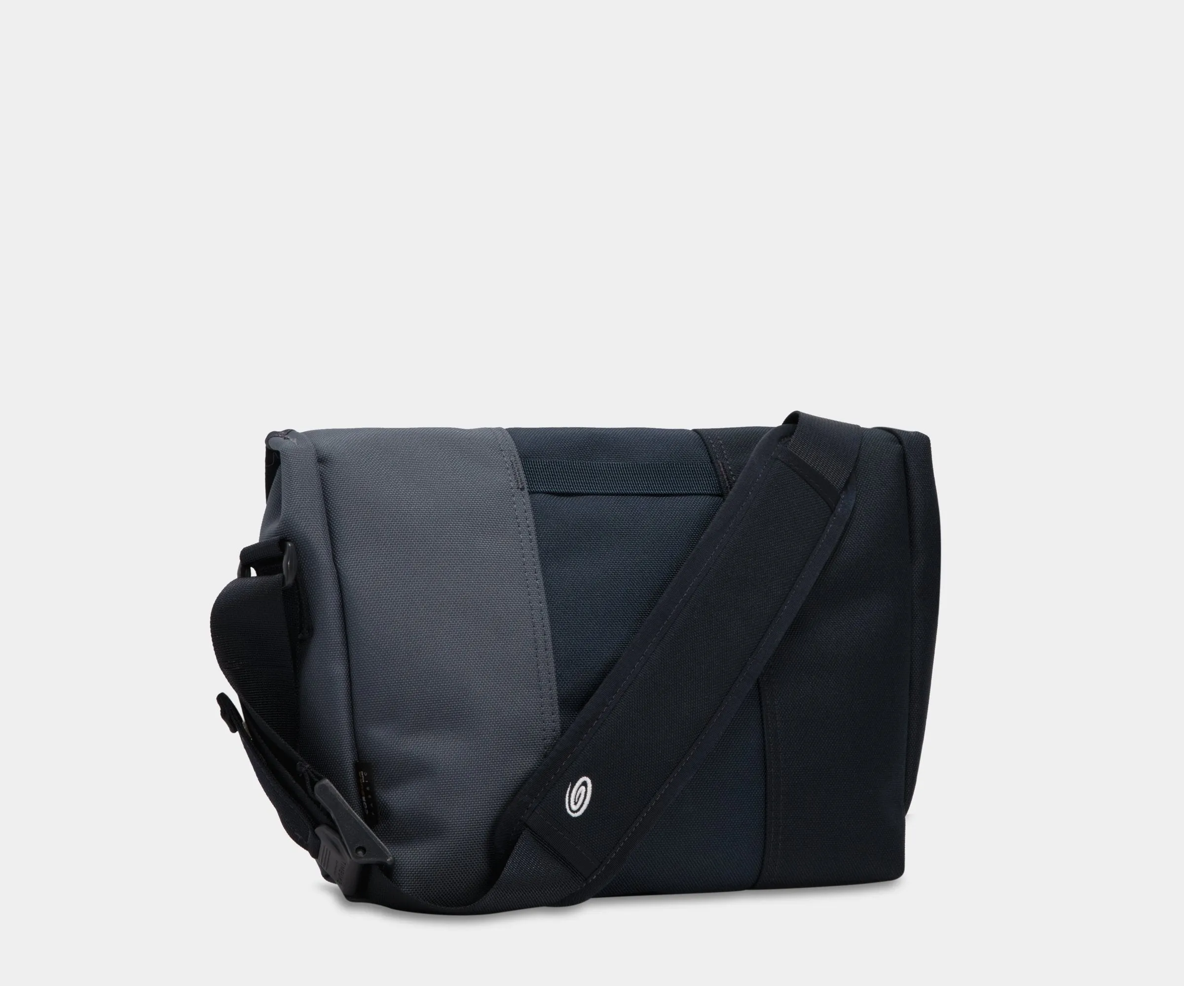 Classic Messenger Bag
