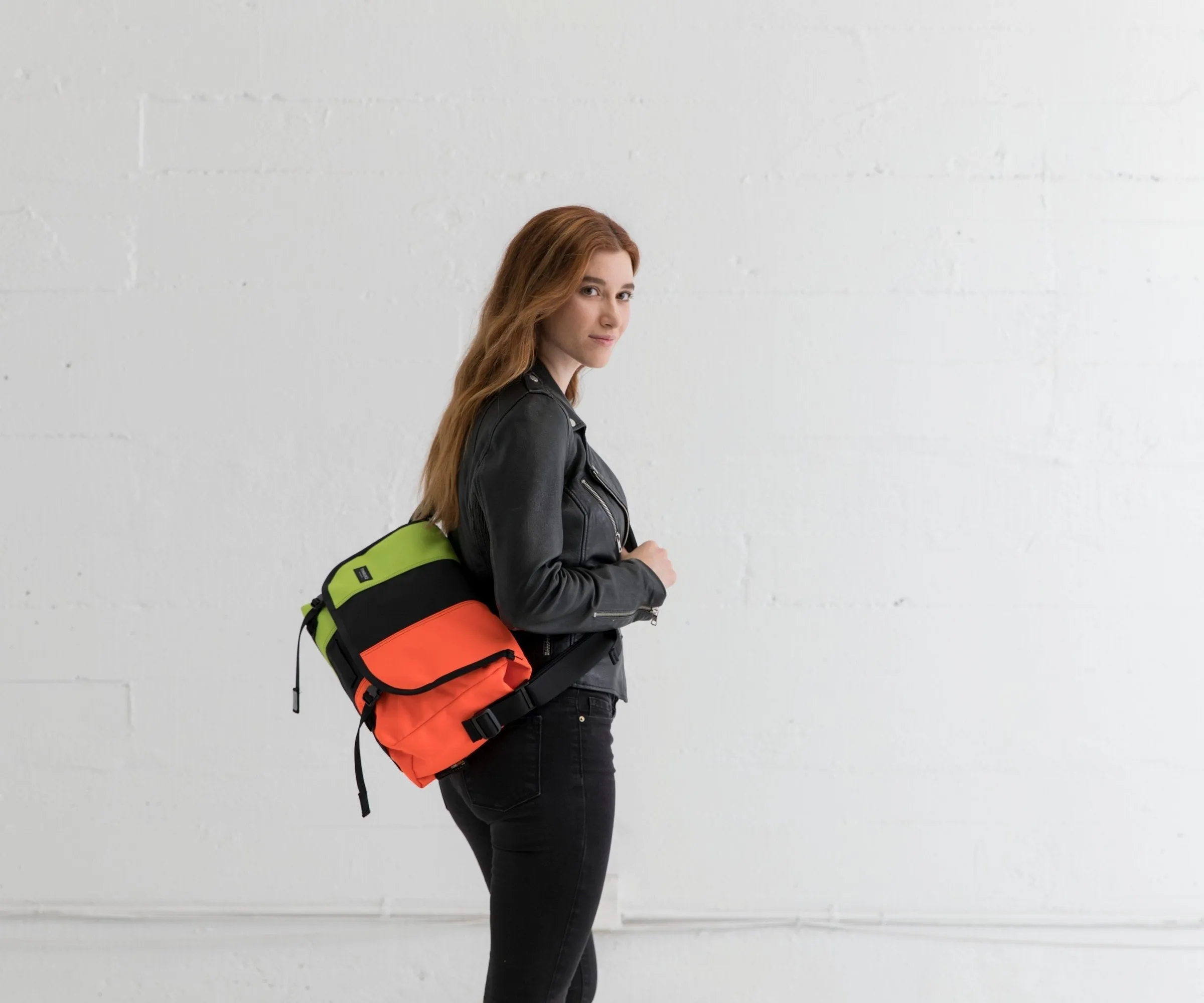 Classic Messenger Bag