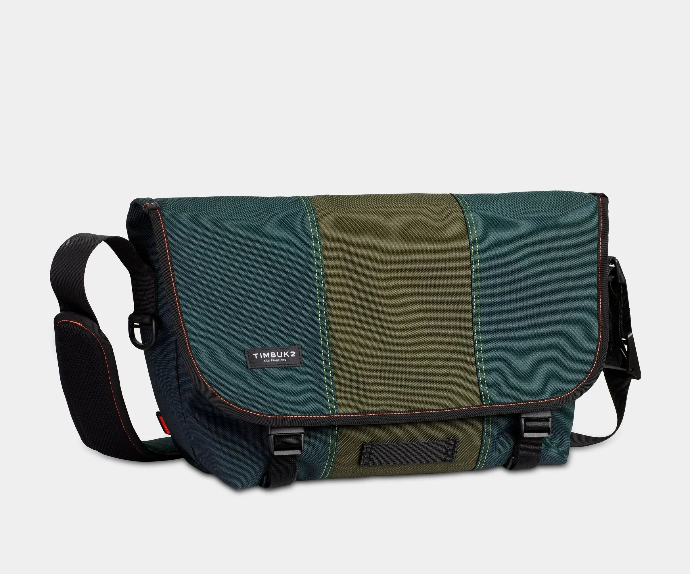 Classic Messenger Bag