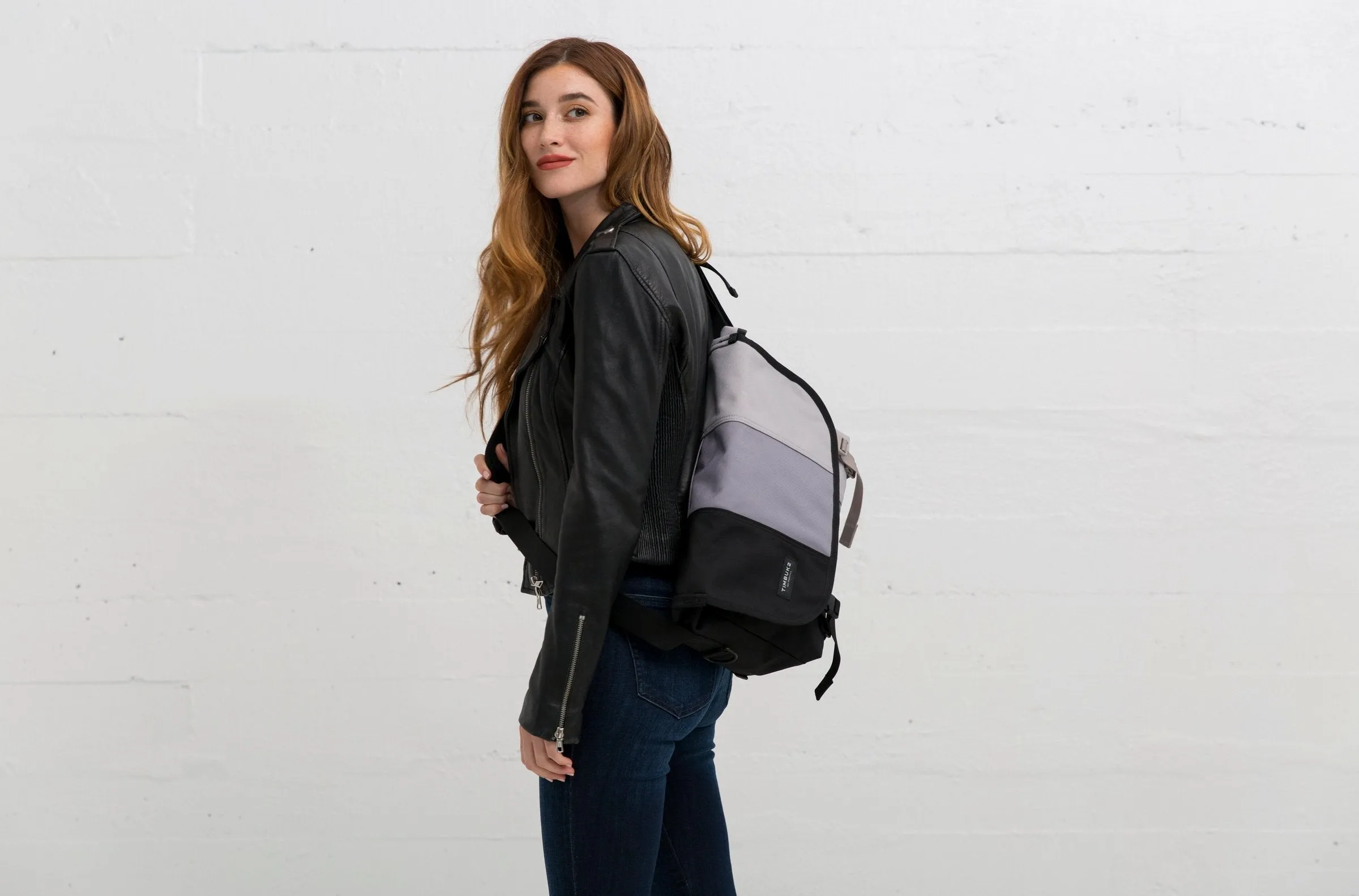 Classic Messenger Bag