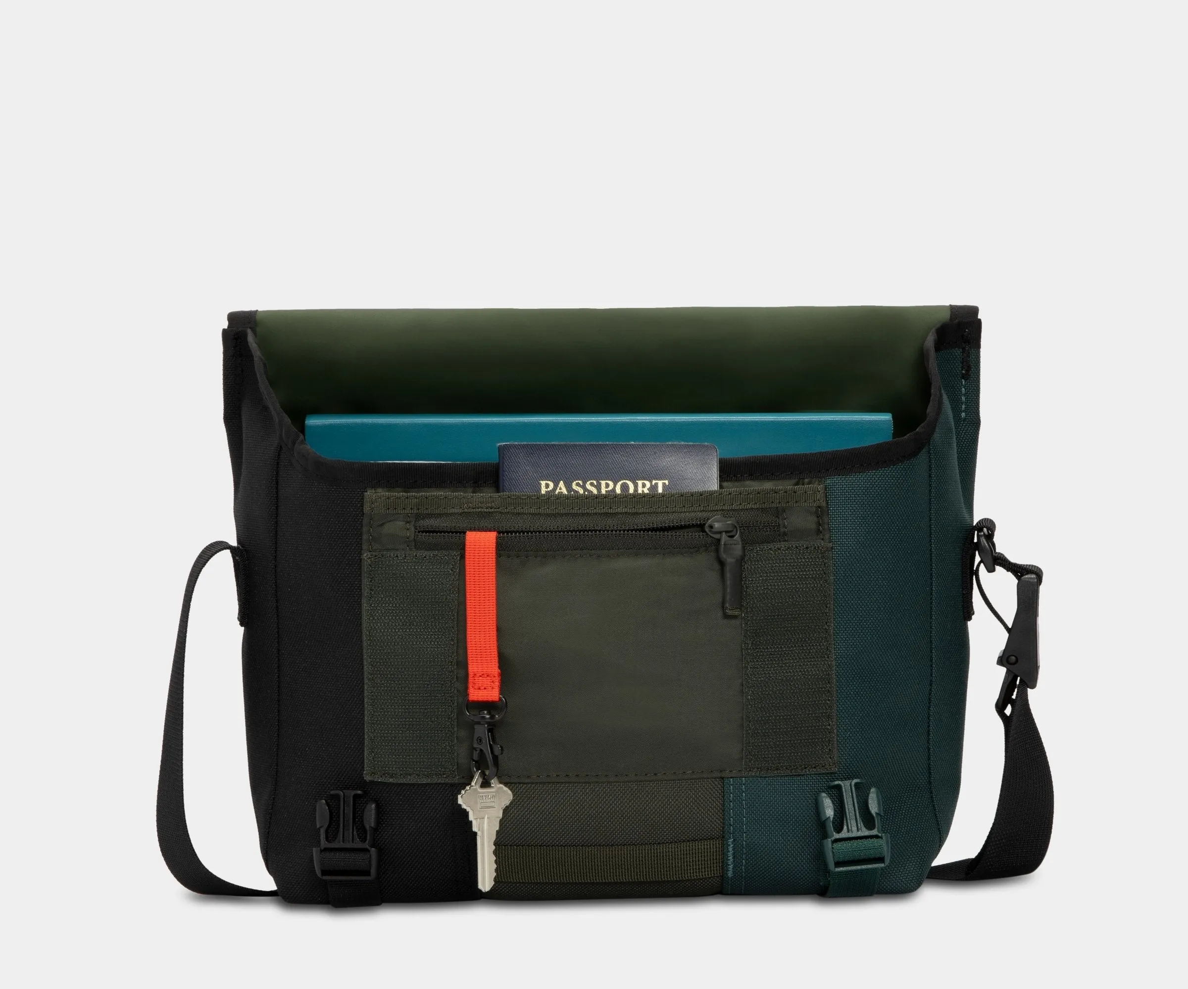 Classic Messenger Bag