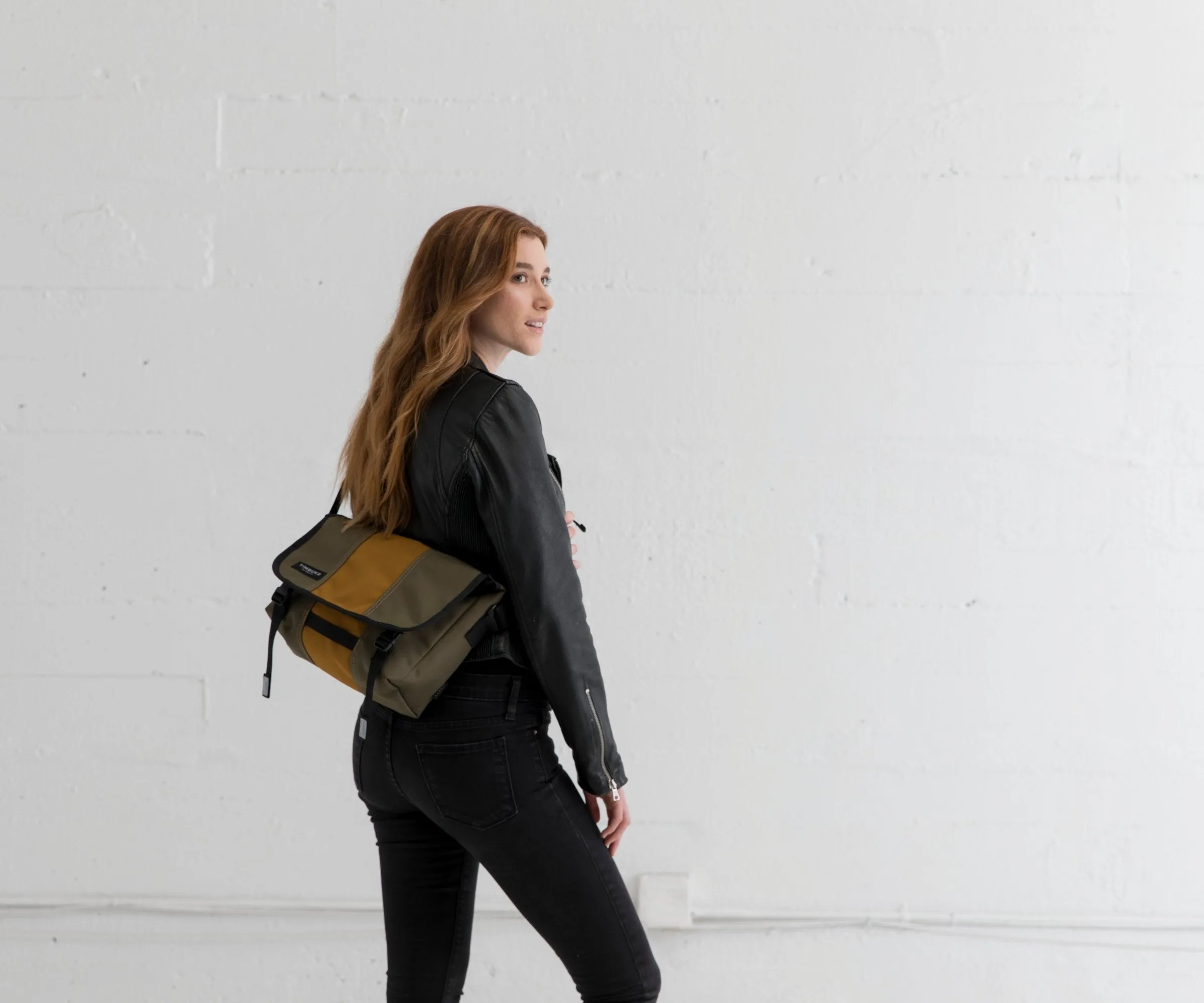 Classic Messenger Bag