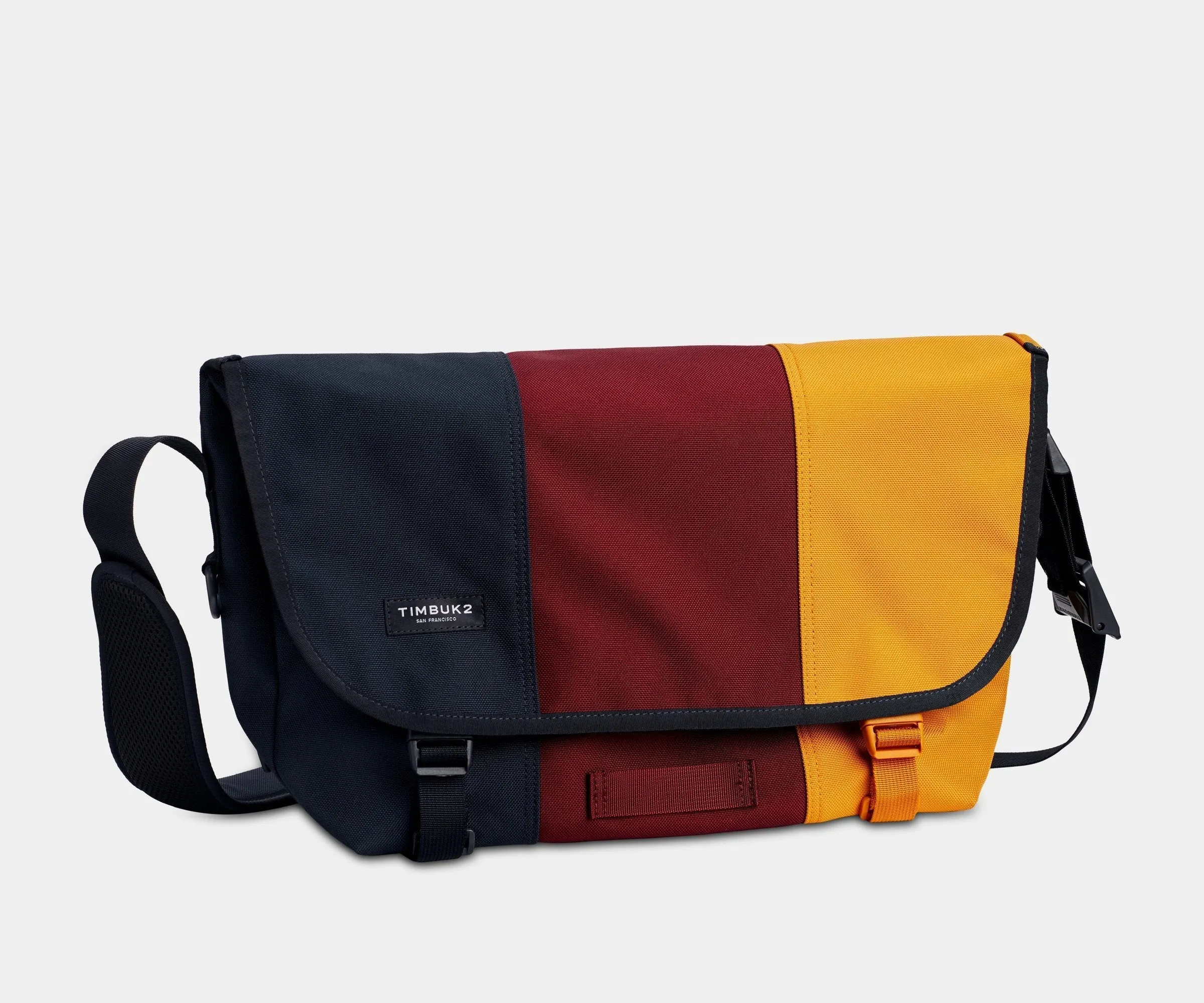 Classic Messenger Bag