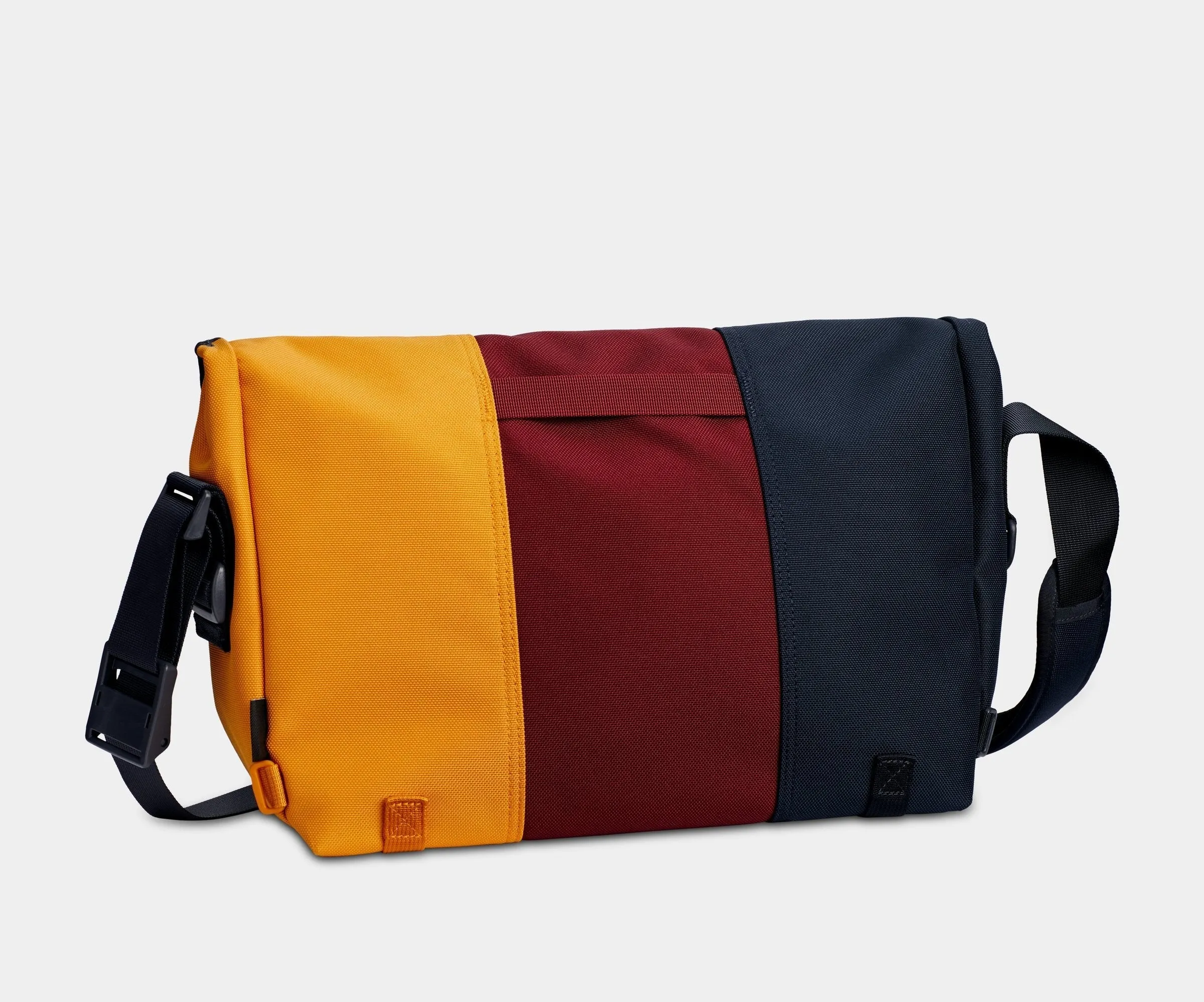 Classic Messenger Bag