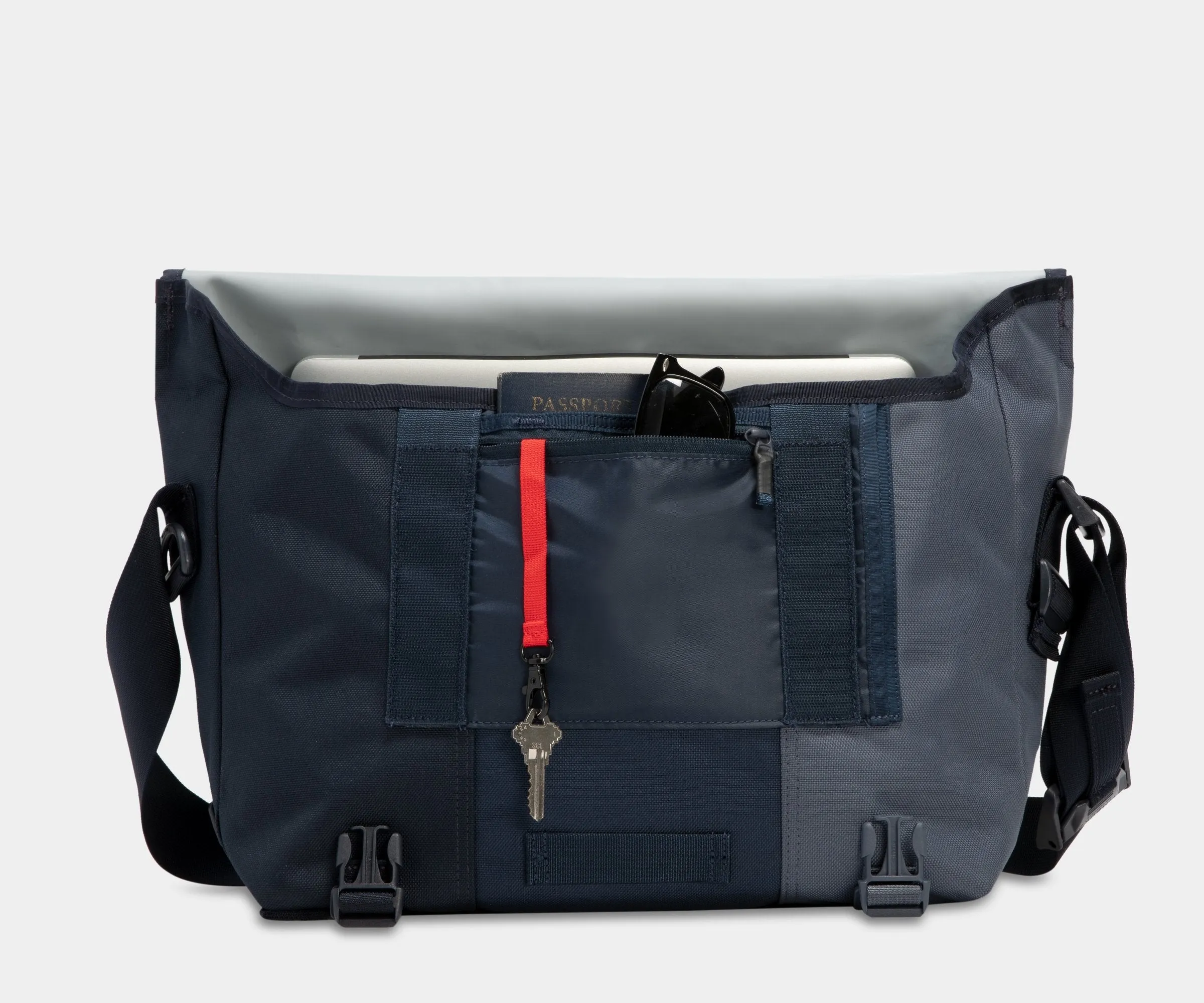 Classic Messenger Bag
