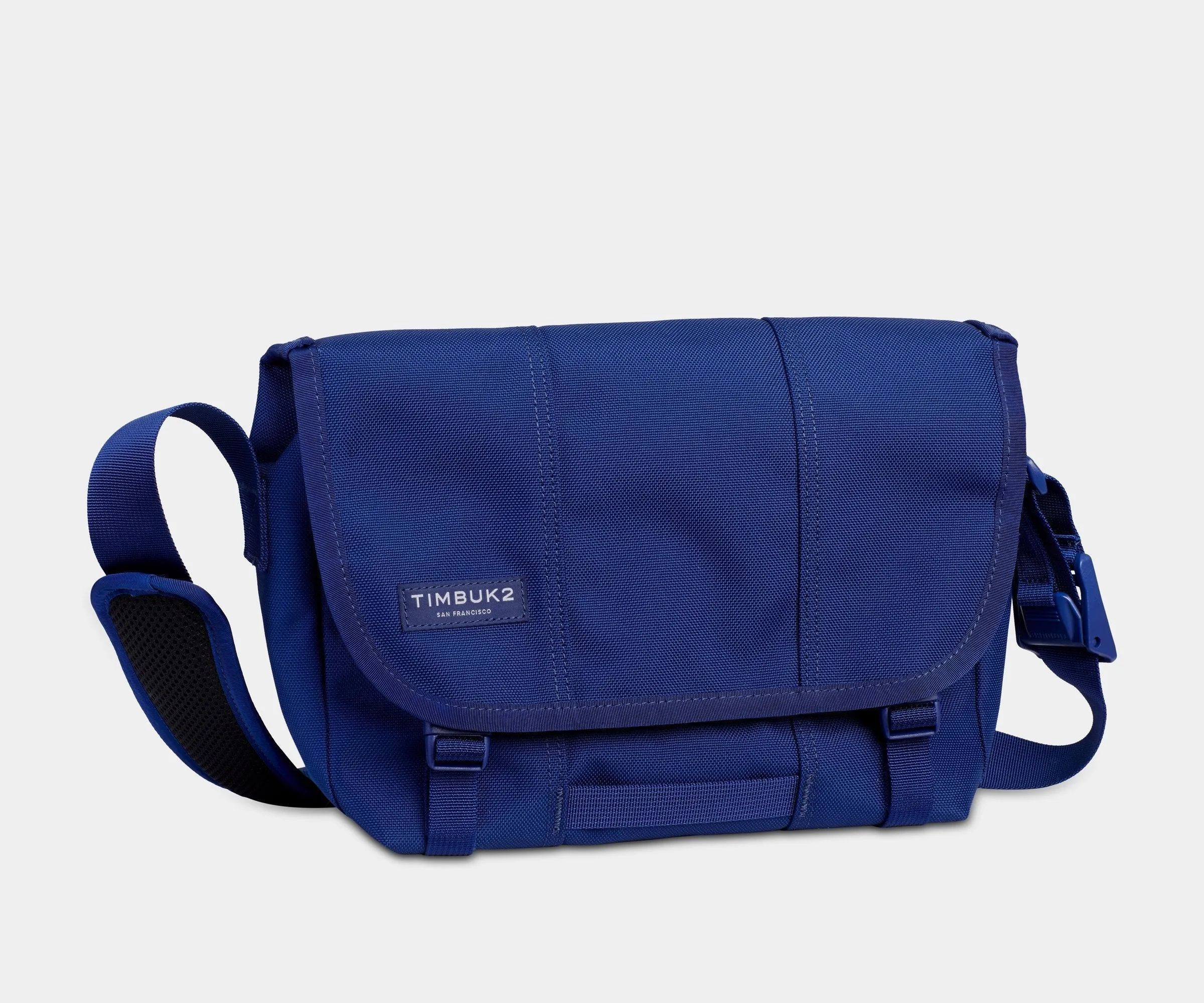 Classic Messenger Bag