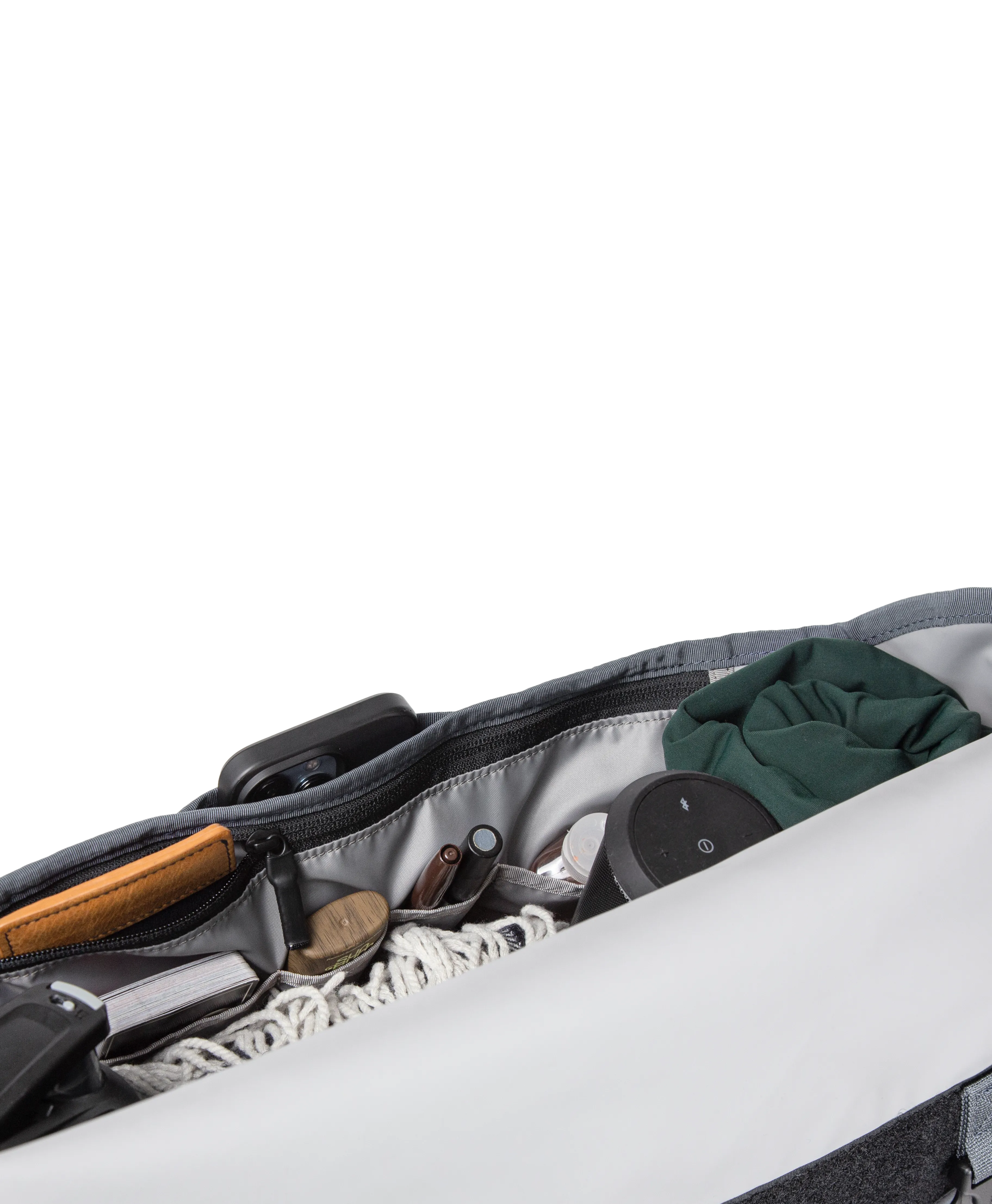 Flight Classic Messenger Bag