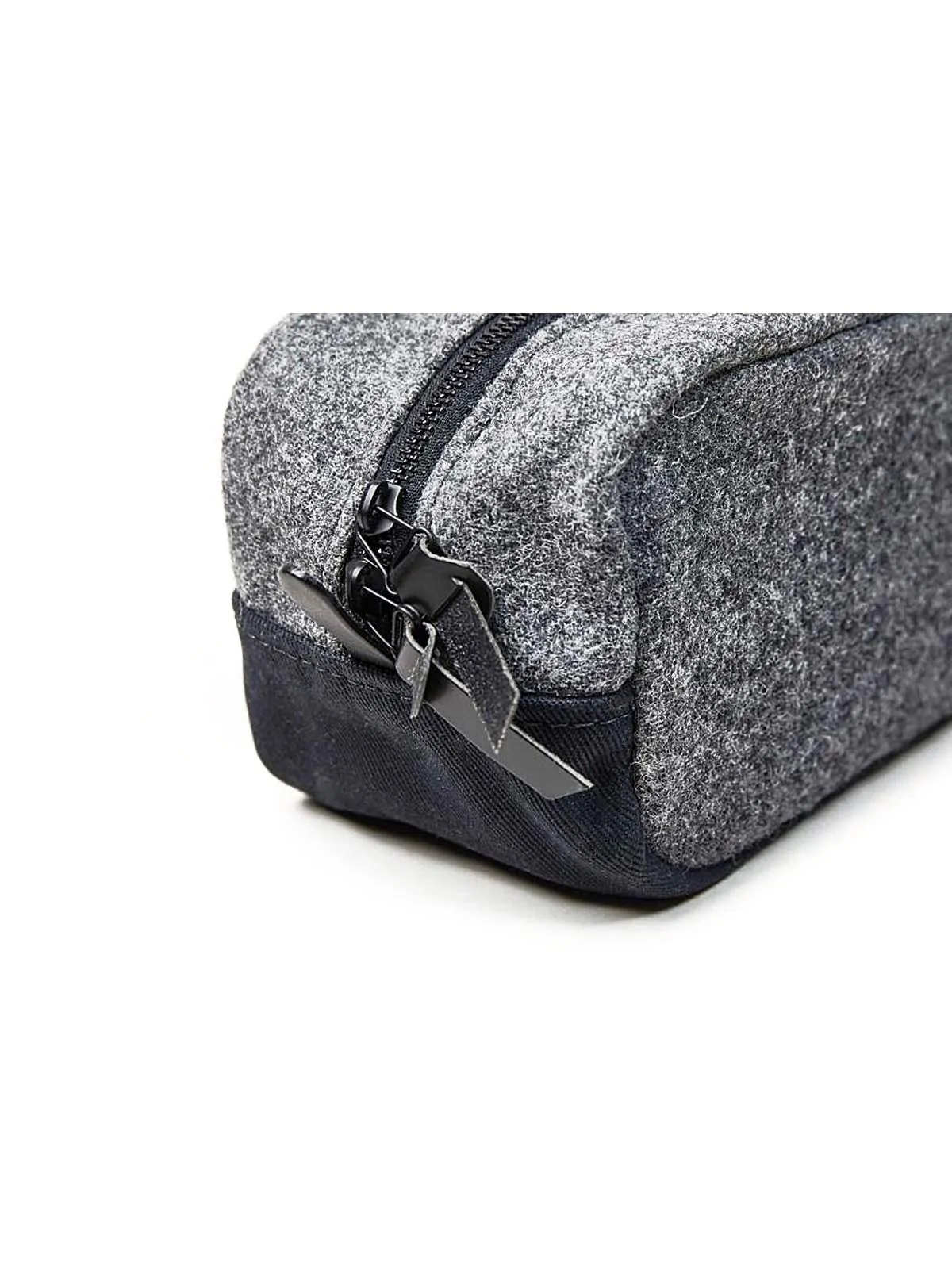 Tanner Goods Drifter Dopp Kitt Black Salt & Pepper